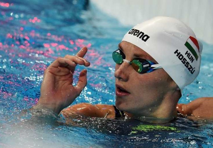 Hungarian swimmer Katinka Hosszu won 7 gold medals at the 2016 FFN golden tour