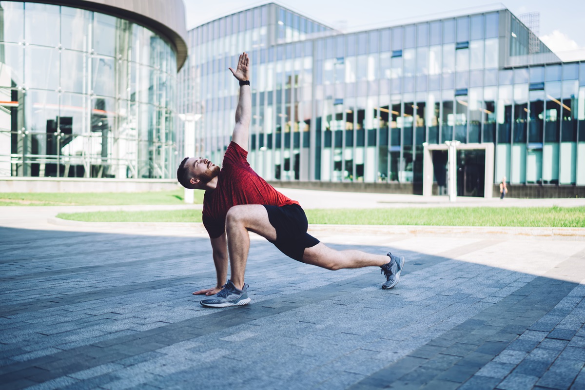 Dynamic Stretches are important